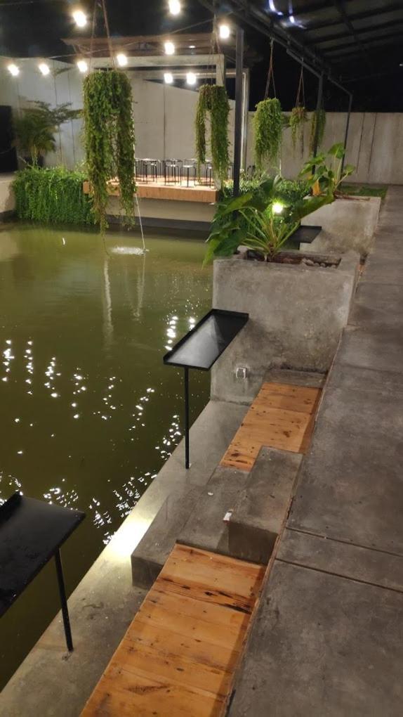 Backyard Guest House Banjar  Екстериор снимка