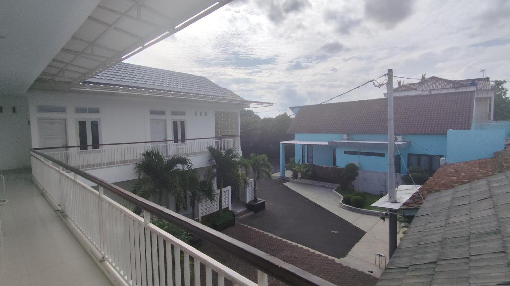 Backyard Guest House Banjar  Екстериор снимка